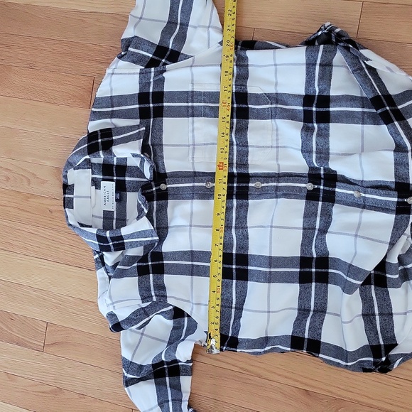 NWOT Flannel AE Shirt in S - Picture 4 of 9